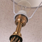 Lampe de chevet LED géométrique en tissu, base en laiton antique