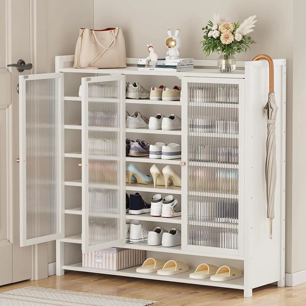 Armoire à chaussures à plusieurs niveaux avec portes réglables en bois et acrylique