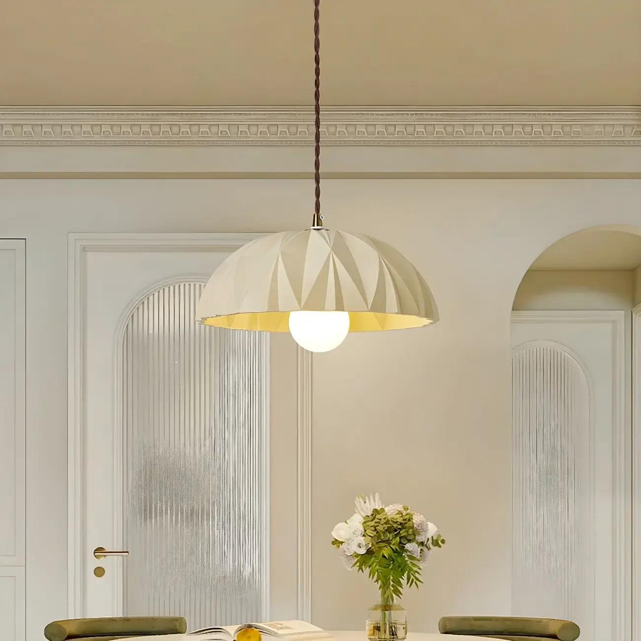 Suspension moderne à deux lumières en résine crème avec bol pour îlot de cuisine