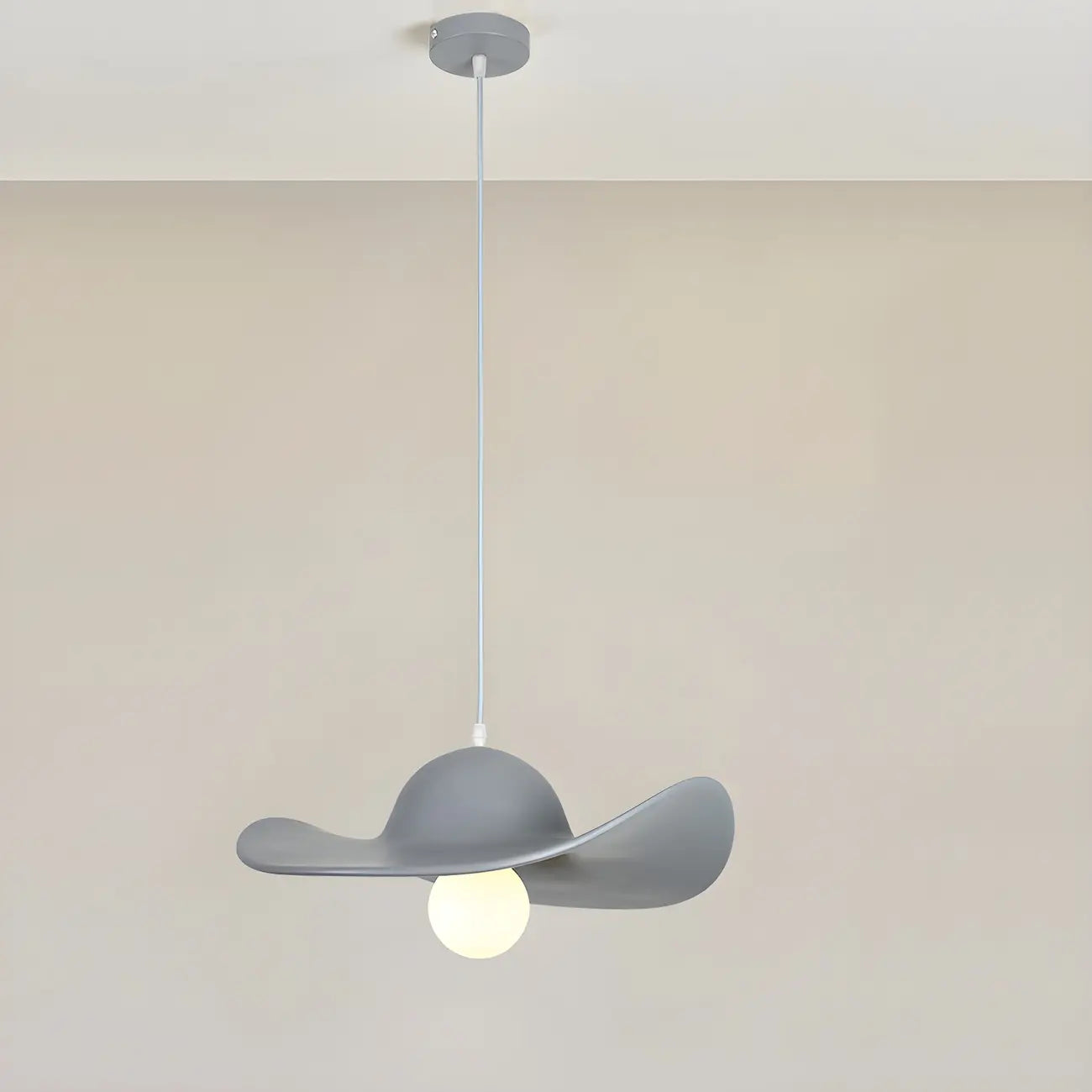 Suspension moderne en résine en forme de chapeau pour la cuisine