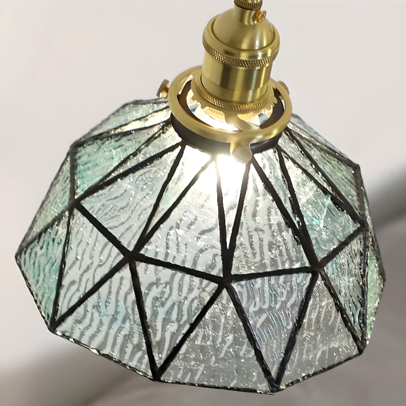 Suspension moderne géométrique en verre LED