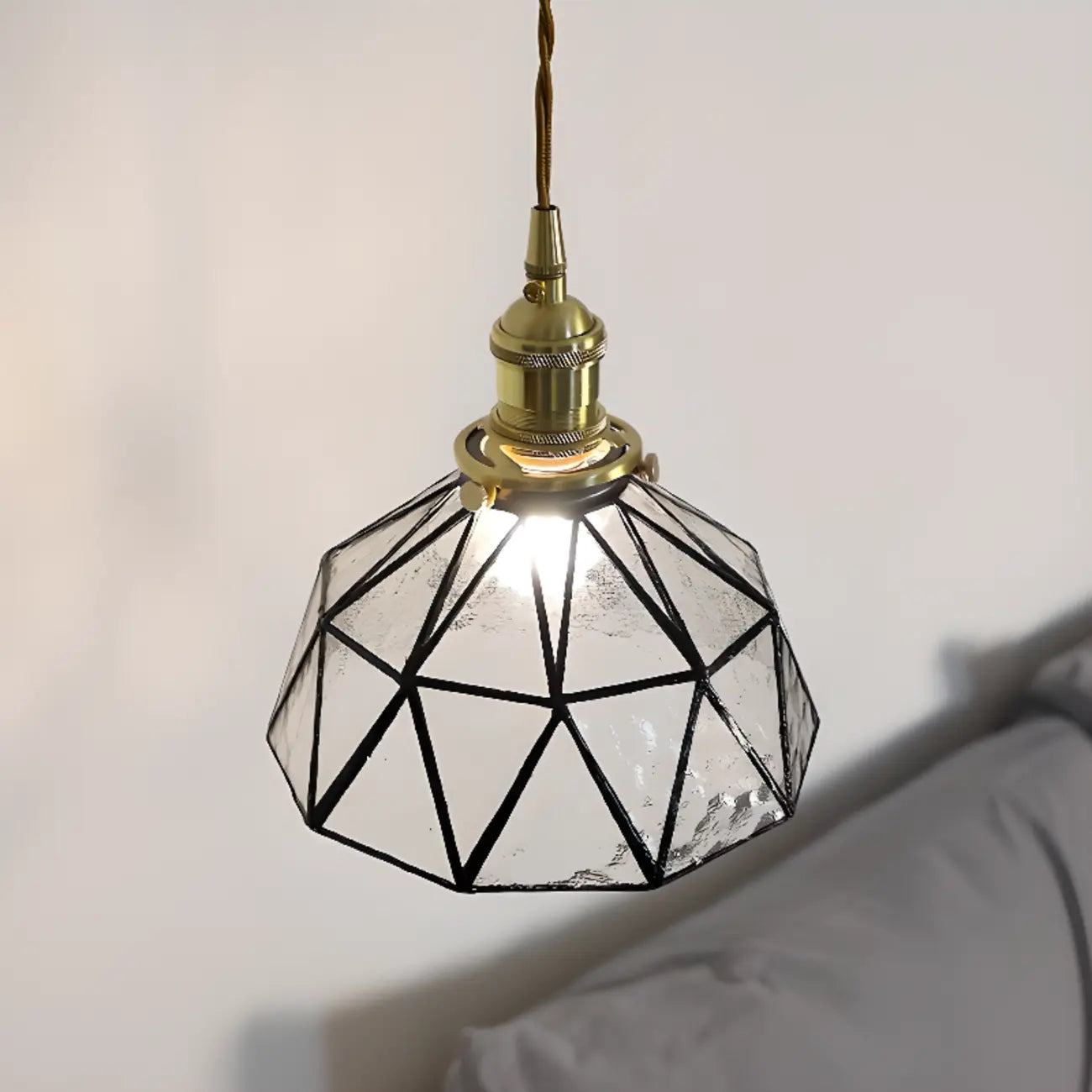 Suspension moderne géométrique en verre LED