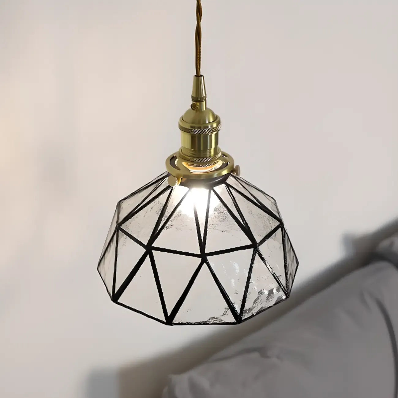 Suspension moderne géométrique en verre LED