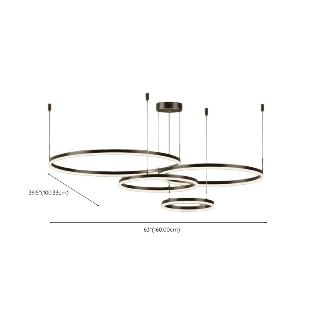 Lustre moderne à anneaux métalliques dorés à plusieurs niveaux avec LED