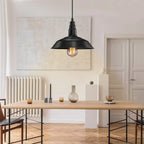 Suspension industrielle en fer noir pour cuisine