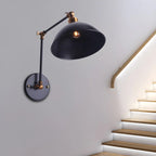Applique murale industrielle en métal noir à bras articulé pour escalier