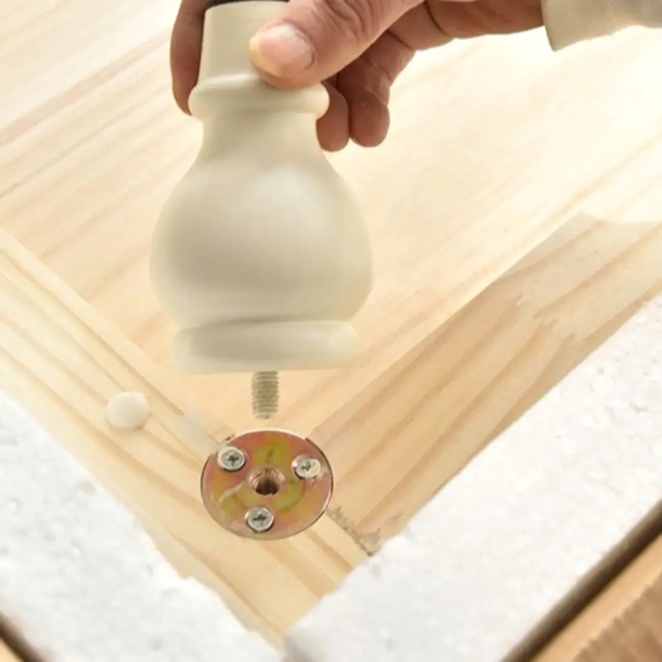 Commode vintage en bois blanc et meuble TV