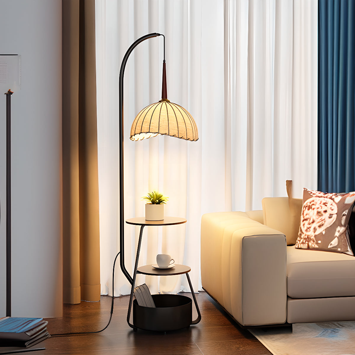 Étagère de rangement élégante en tissu, fer et bois, lampadaire arqué