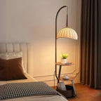 Étagère de rangement élégante en tissu, fer et bois, lampadaire arqué