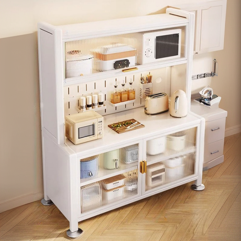 Buffet simple en métal perforé avec porte vitrée