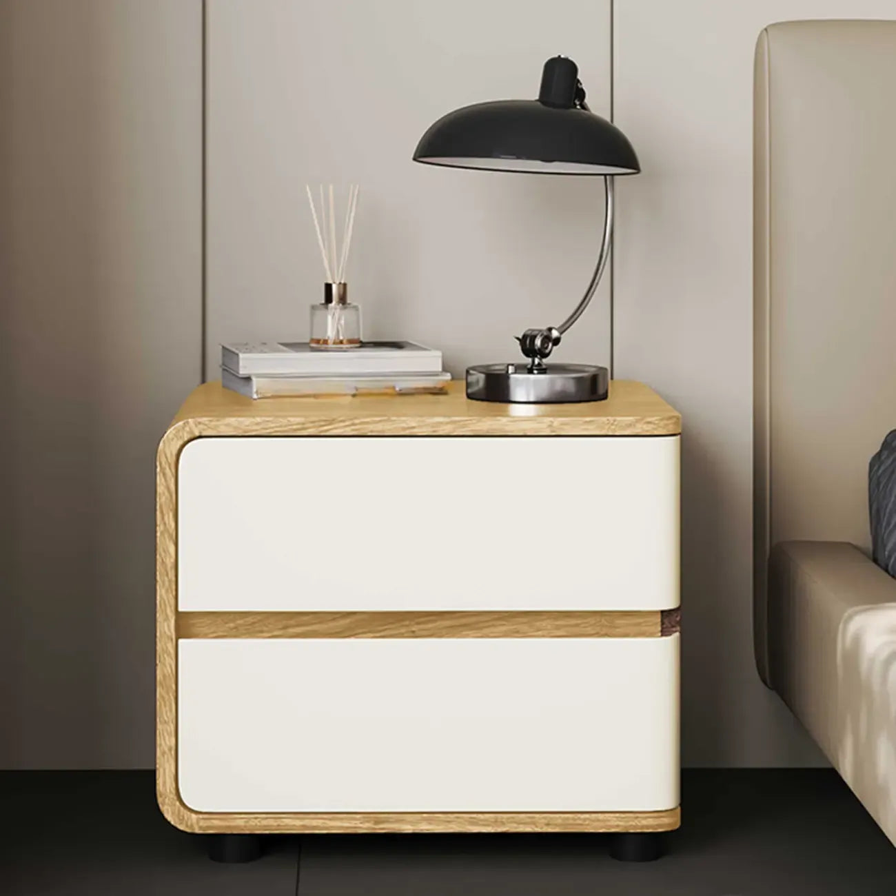 Table de chevet étroite moderne en bois avec 2 tiroirs