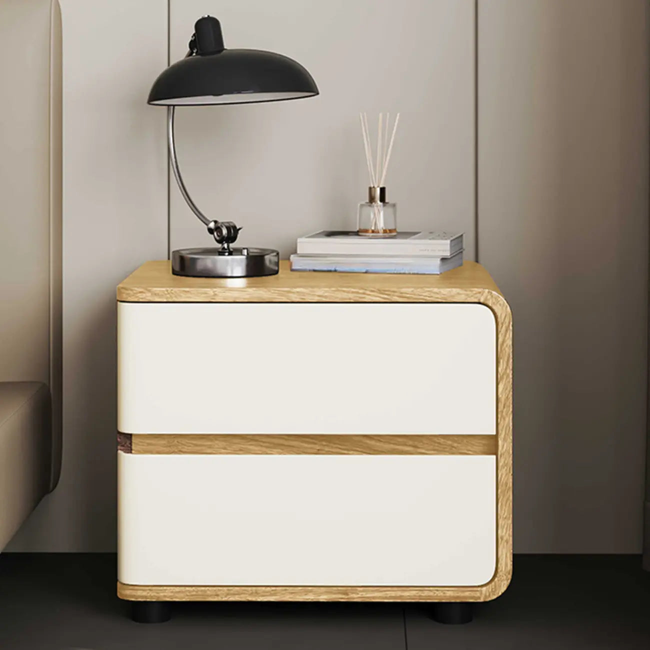 Table de chevet étroite moderne en bois avec 2 tiroirs