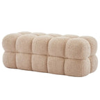 Banc de chambre moderne en forme de nuage, recouvert de tissu bouclé.
