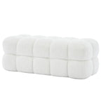 Banc de chambre moderne en forme de nuage, recouvert de tissu bouclé.
