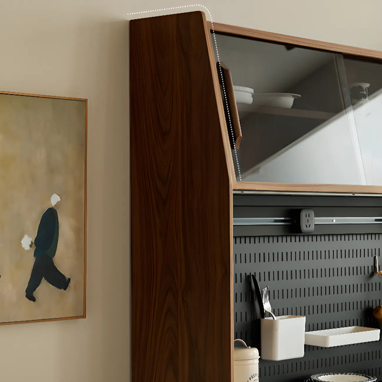 Buffet moderne en bois avec comptoir en pierre et portes coulissantes