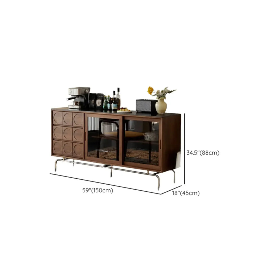 Buffet moderne en bois avec comptoir en pierre et portes coulissantes