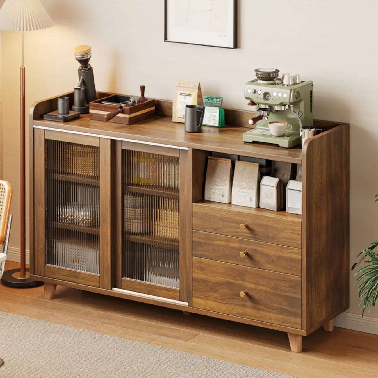 Buffet moderne à panneaux plats avec portes coulissantes