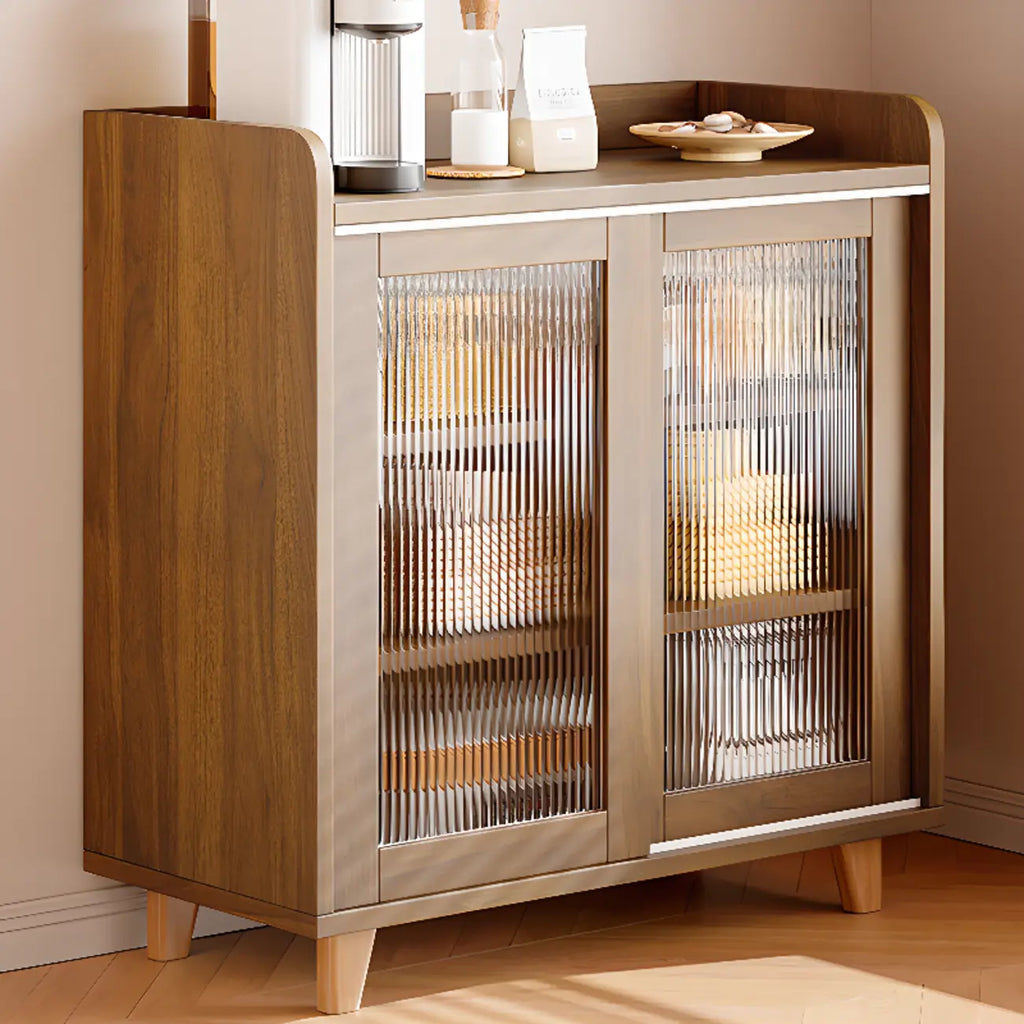 Buffet moderne à panneaux plats avec portes coulissantes