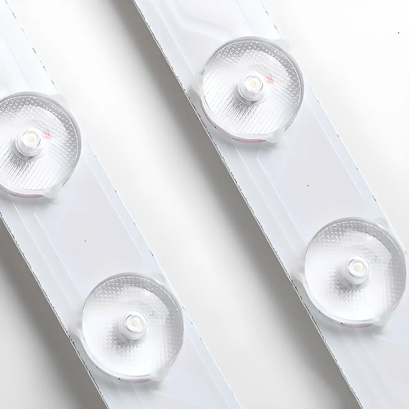 Plafonnier à 3 lumières avec abat-jour en alliage PMMA blanc pour salon symétrique
