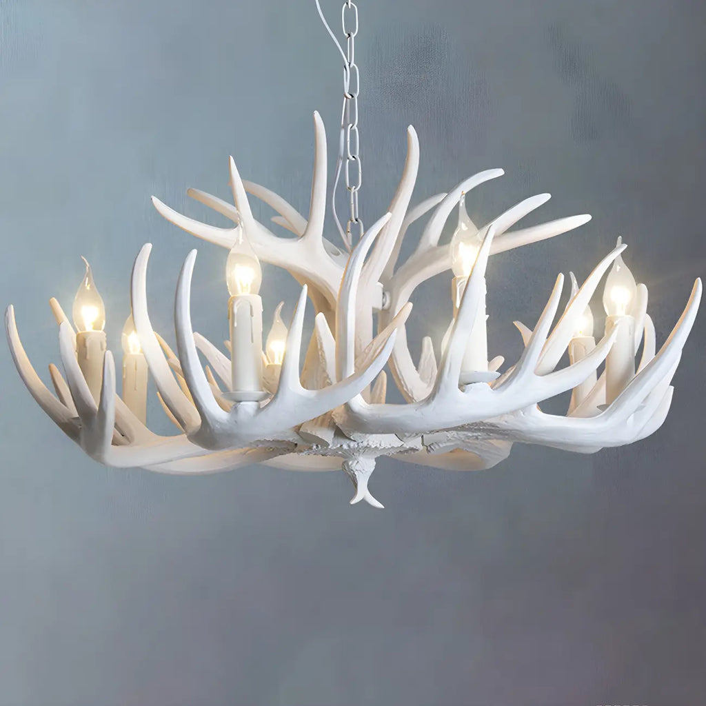 Lustre candélabre rustique unique en résine avec bois de cerf