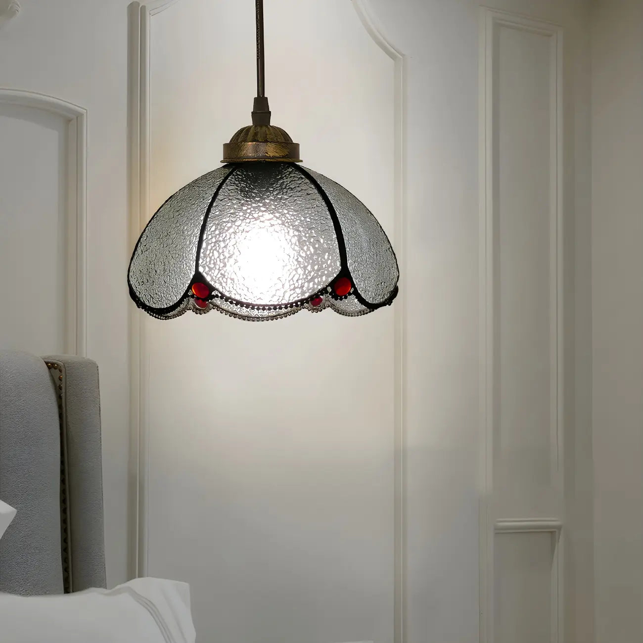 Suspension en rotin et vitrail Tiffany