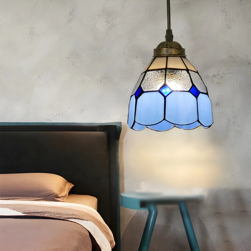Suspension en rotin et vitrail Tiffany