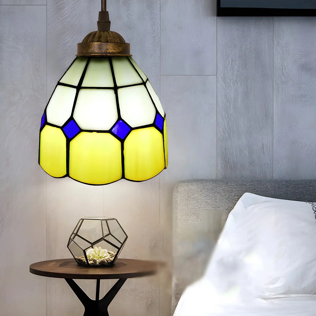 Suspension en rotin et vitrail Tiffany