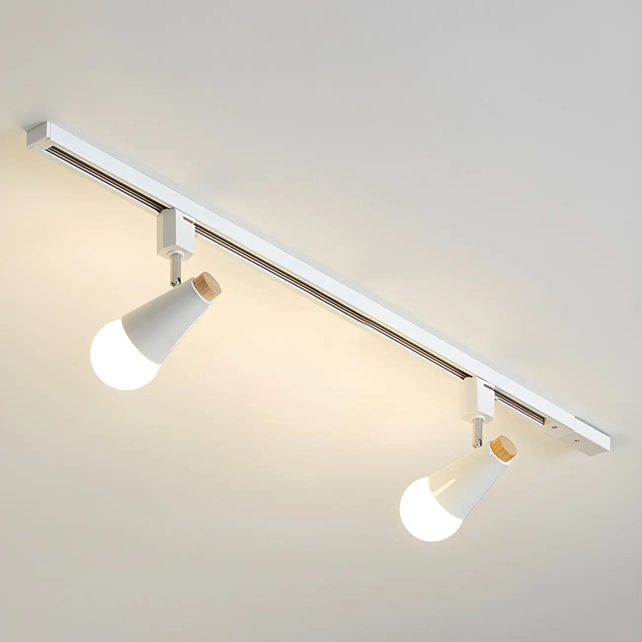 Spot sur rail semi-encastré conique moderne à 4 lumières, réglable