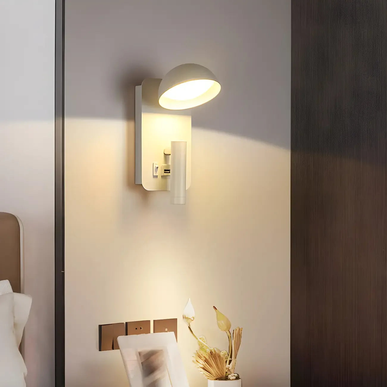 Applique murale moderne à 2 lumières LED avec port de chargement pour chambre à coucher