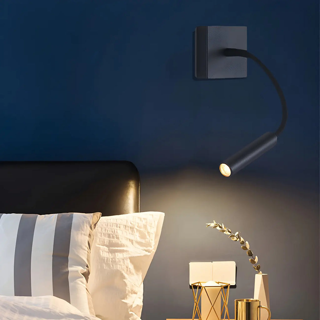 Applique murale LED moderne et réglable pour la lecture dans la chambre