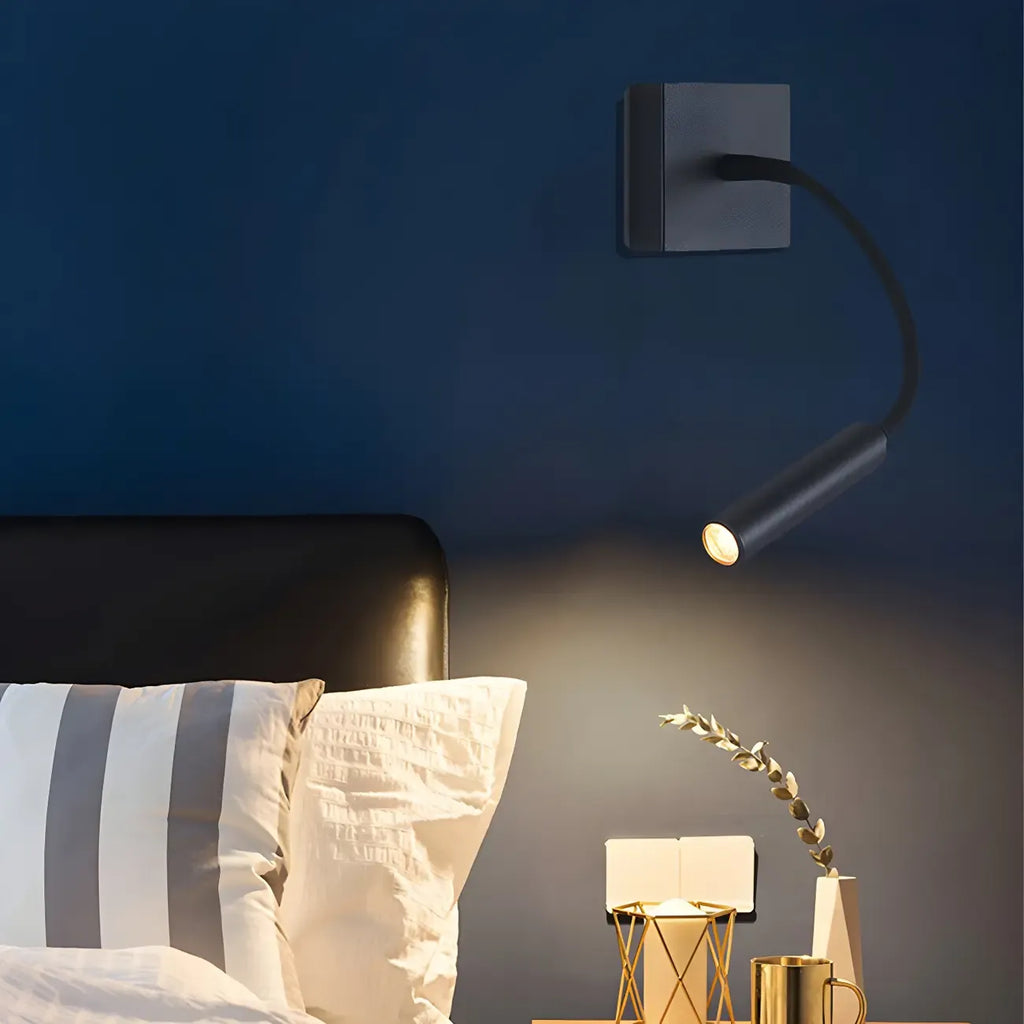 Applique murale LED moderne et réglable pour la lecture dans la chambre