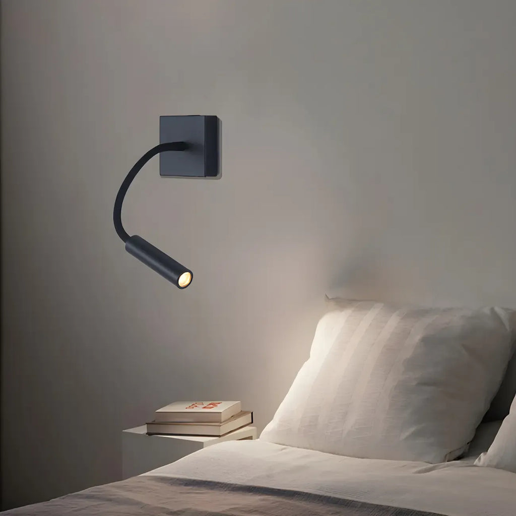 Applique murale LED moderne et réglable pour la lecture dans la chambre