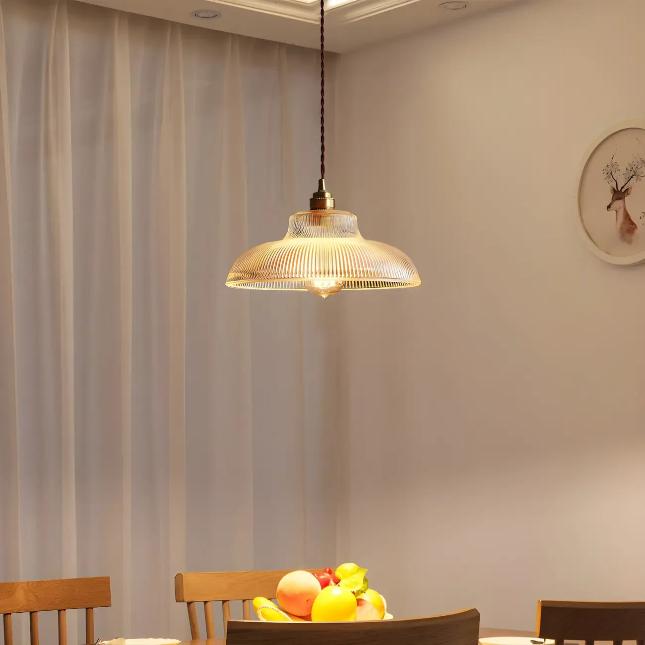 Suspension industrielle réglable en verre côtelé et laiton