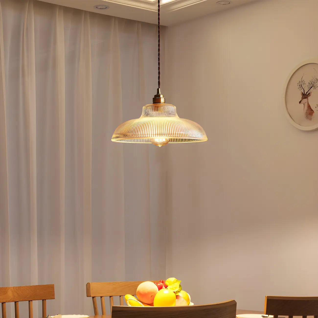 Suspension industrielle réglable en verre côtelé et laiton