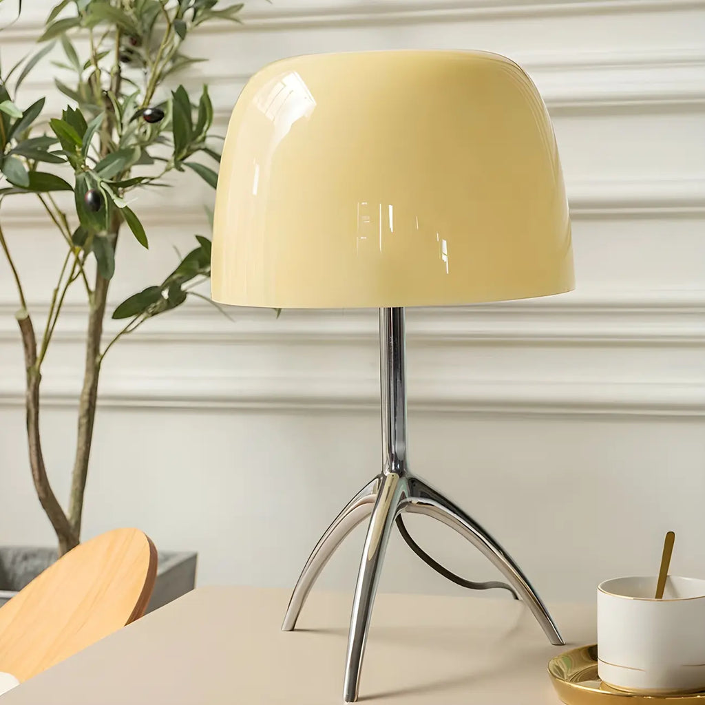 Lampe de table tripode nordique moderne en argent et verre, avec pied en métal