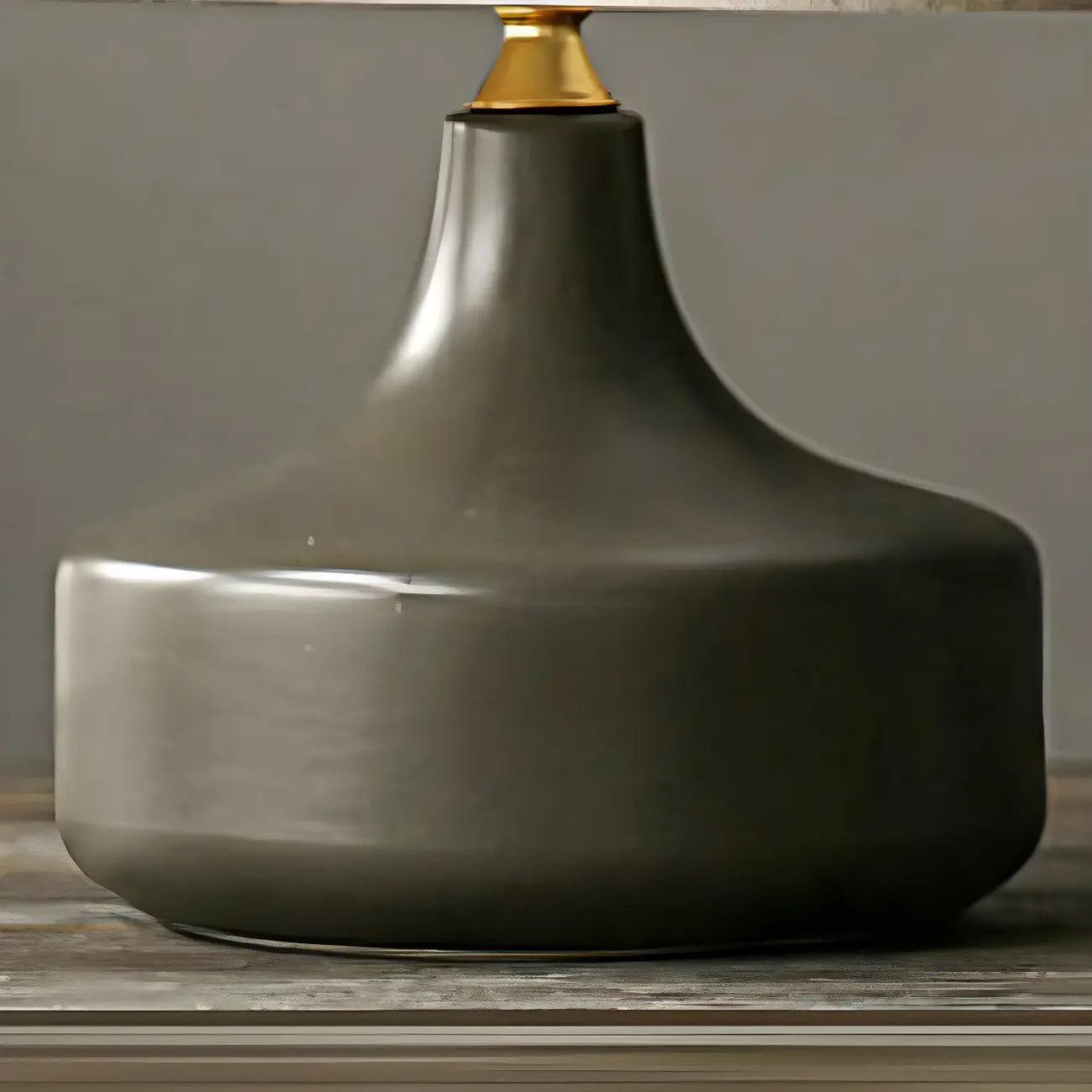 Lampe de chevet moderne en céramique en forme de tonneau avec abat-jour en lin