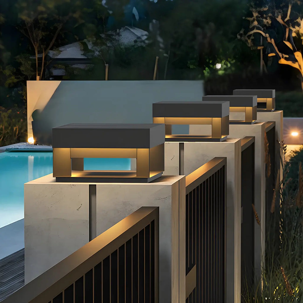 Lampadaires extérieurs modernes à LED solaires à changement de couleur, noirs