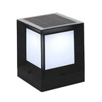 Lampe de poteau cubique en métal lisse et simple