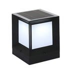 Lampe de poteau cubique en métal lisse et simple