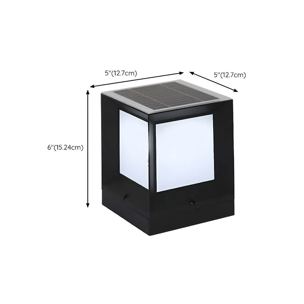 Lampe de poteau cubique en métal lisse et simple