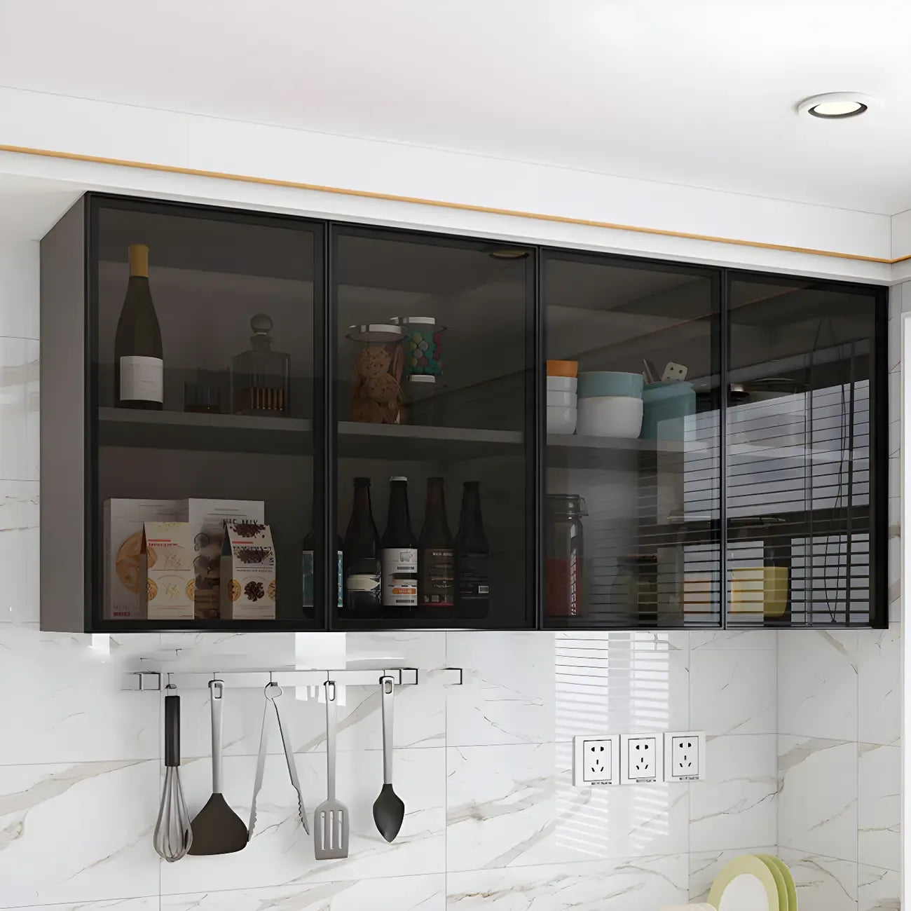 Vitrine suspendue en bois avec portes vitrées