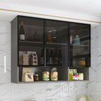 Vitrine suspendue en bois avec portes vitrées
