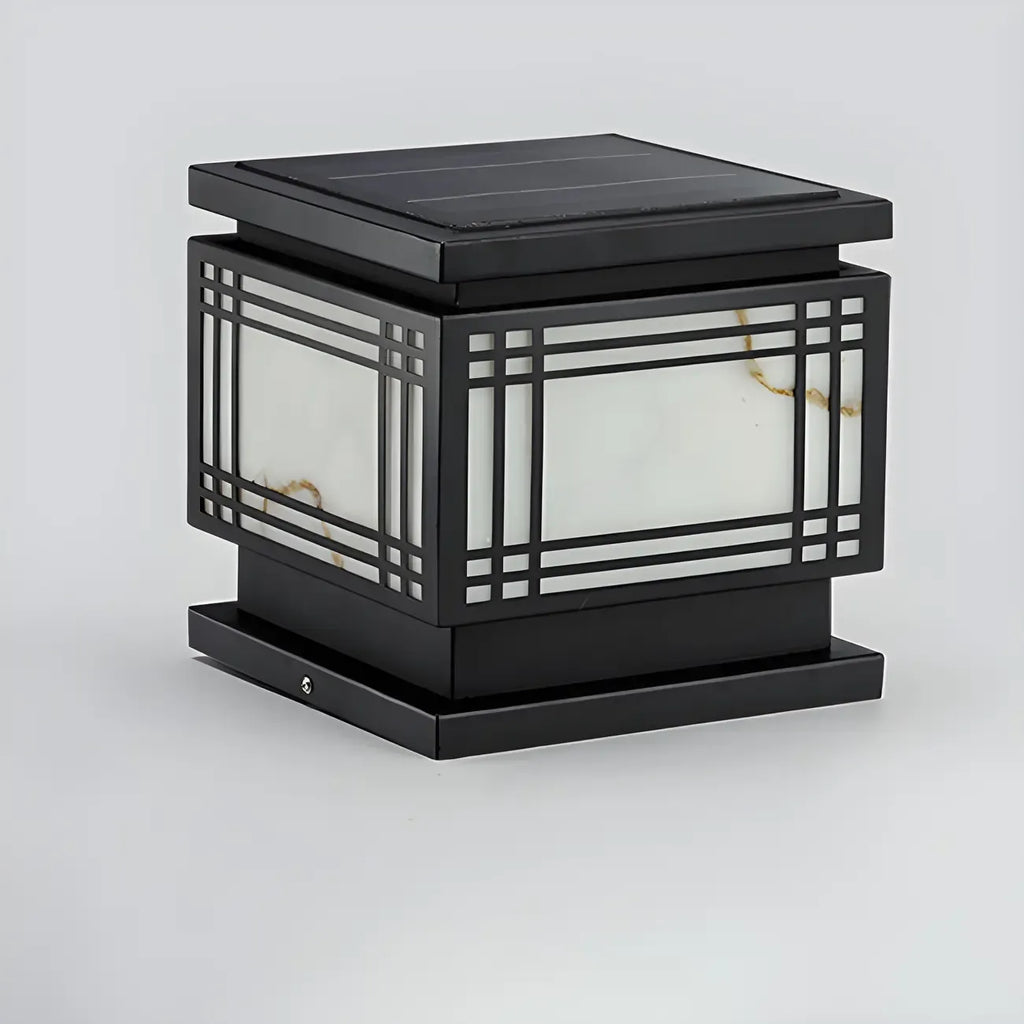 Lampes solaires rectangulaires noires en métal pour poteaux d'extérieur