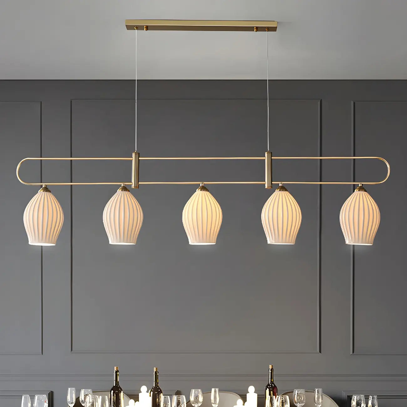 Suspension îlot moderne et simple en céramique à plusieurs lumières