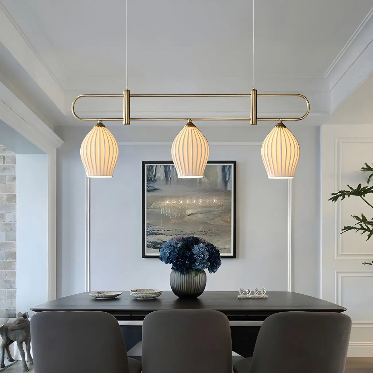 Suspension îlot moderne et simple en céramique à plusieurs lumières