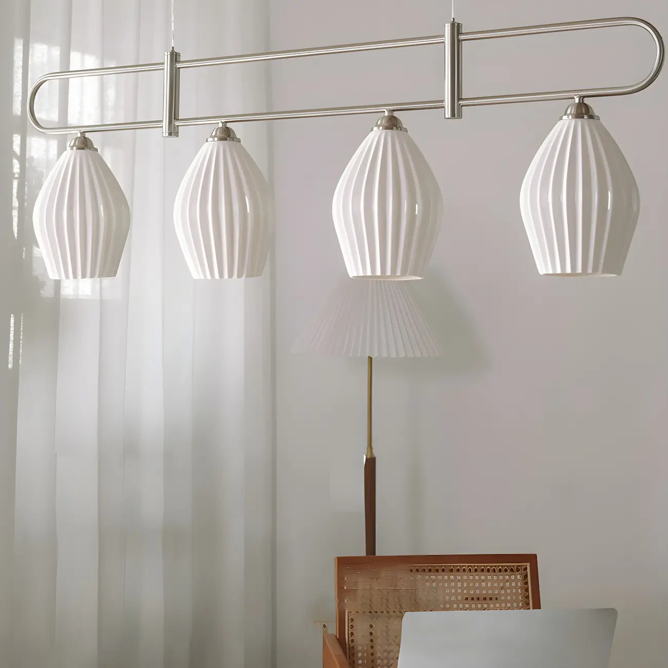 Suspension îlot moderne et simple en céramique à plusieurs lumières