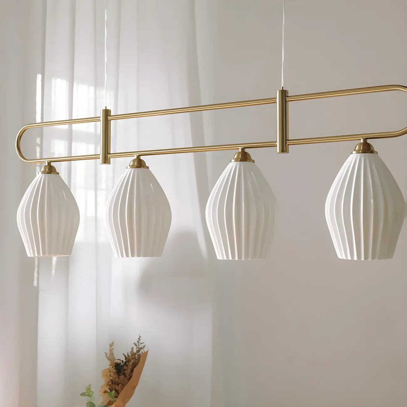Suspension îlot moderne et simple en céramique à plusieurs lumières