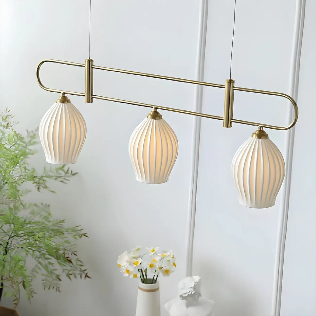 Suspension îlot moderne et simple en céramique à plusieurs lumières