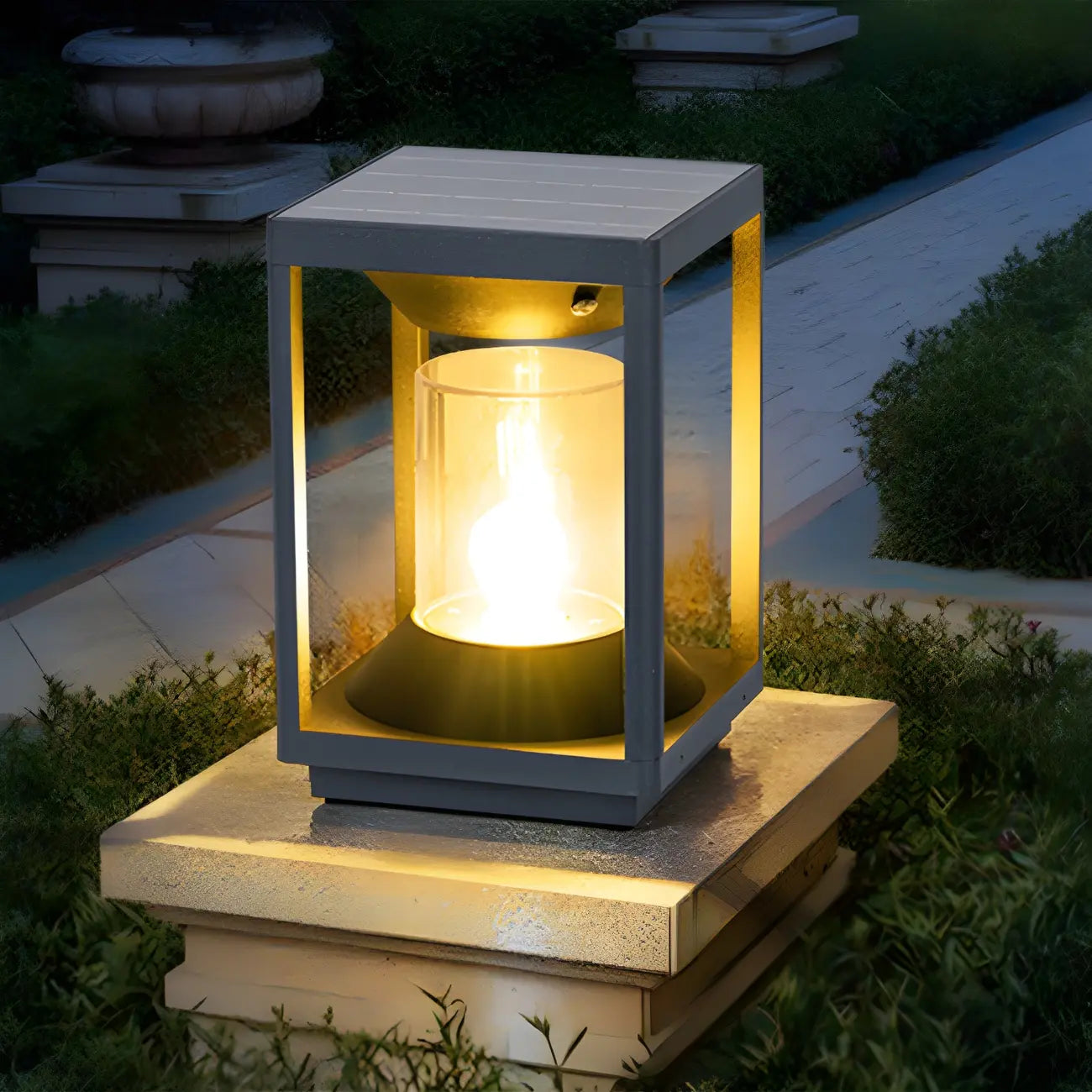 Lampes solaires verticales rectangulaires en métal noir pour poteaux extérieurs