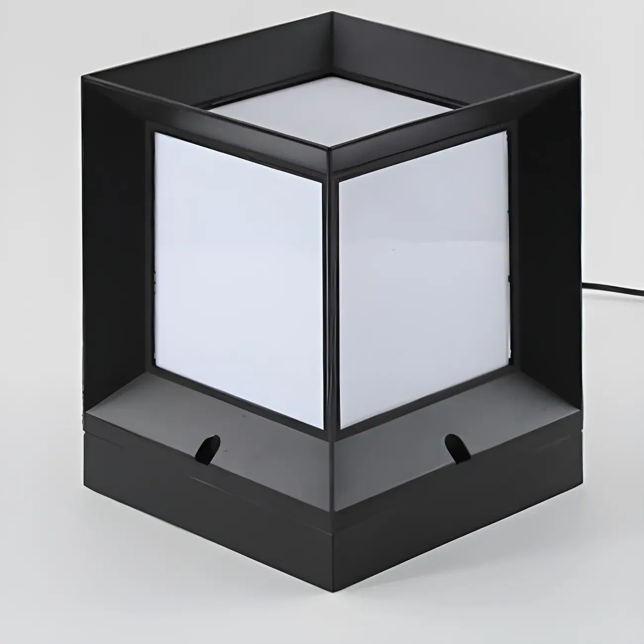 Lampadaires d'extérieur modernes et simples en aluminium noir